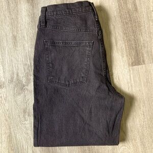 Universal thread “vintage straight” 6/28R black